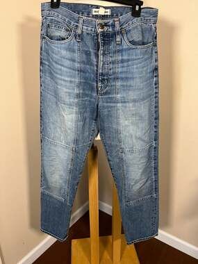 Rivet & Thread High-Rise Slim Boyjeans Thigh-Patch Edition Size 28